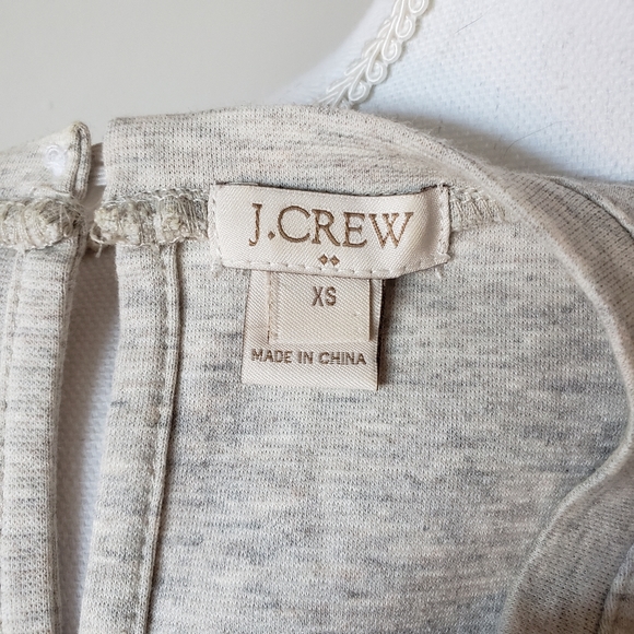 J. Crew Grey Sleeveless Blouse | Ruffle Hem | XS - Picture 8 of 10
